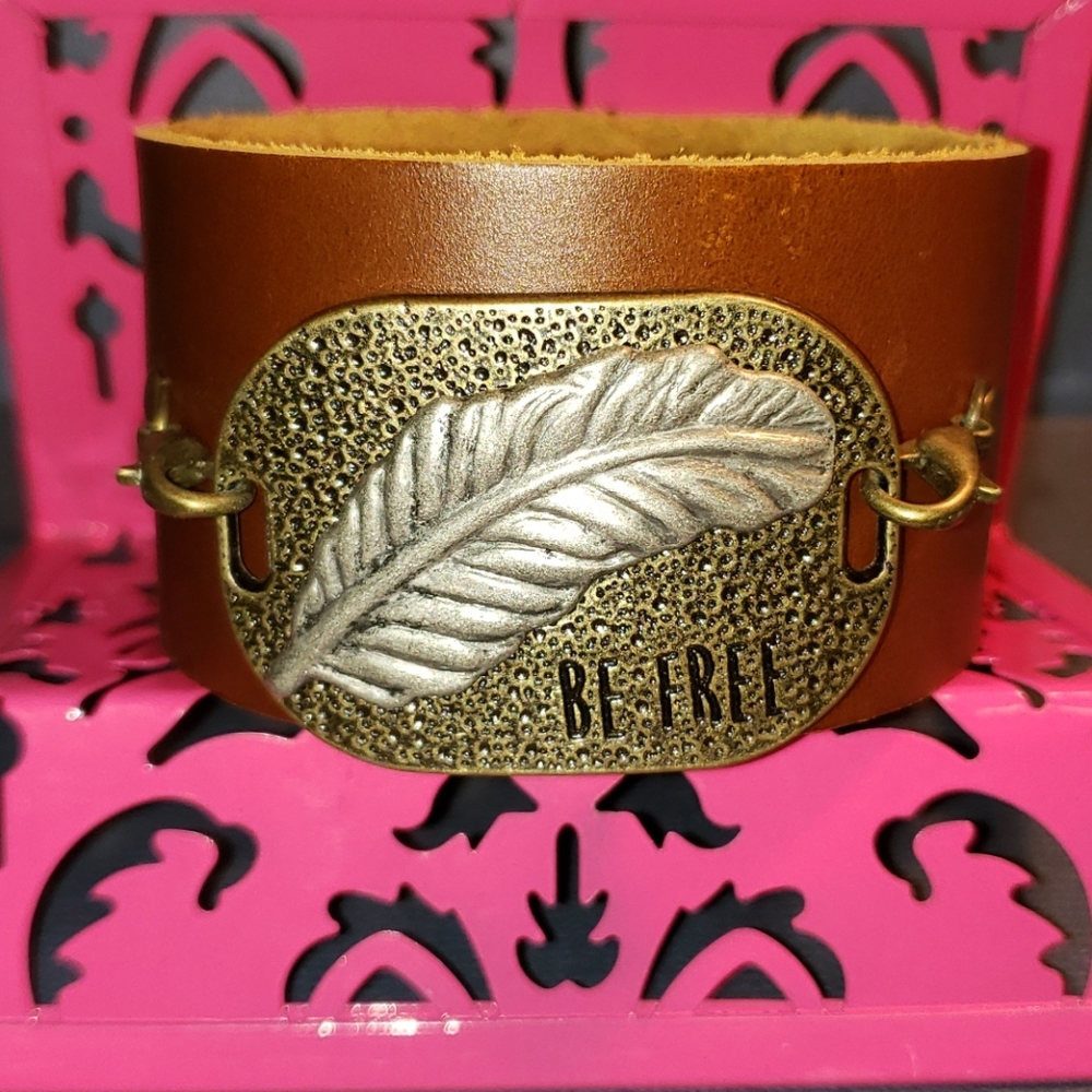 Handmade leather Brown bracelet